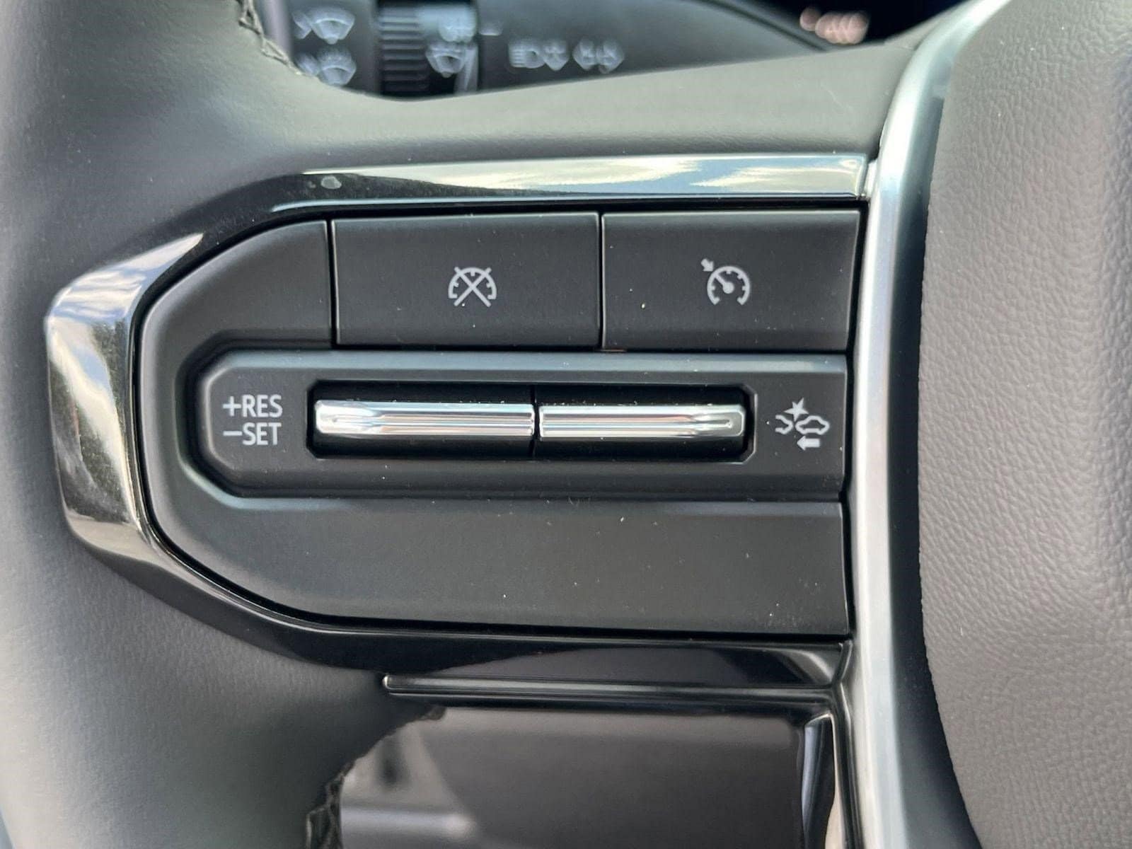 2026 Chevrolet Colorado LT - Photo 15