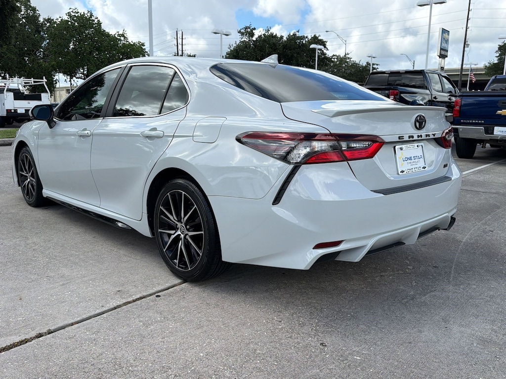 Used 2022 Toyota Camry SE
