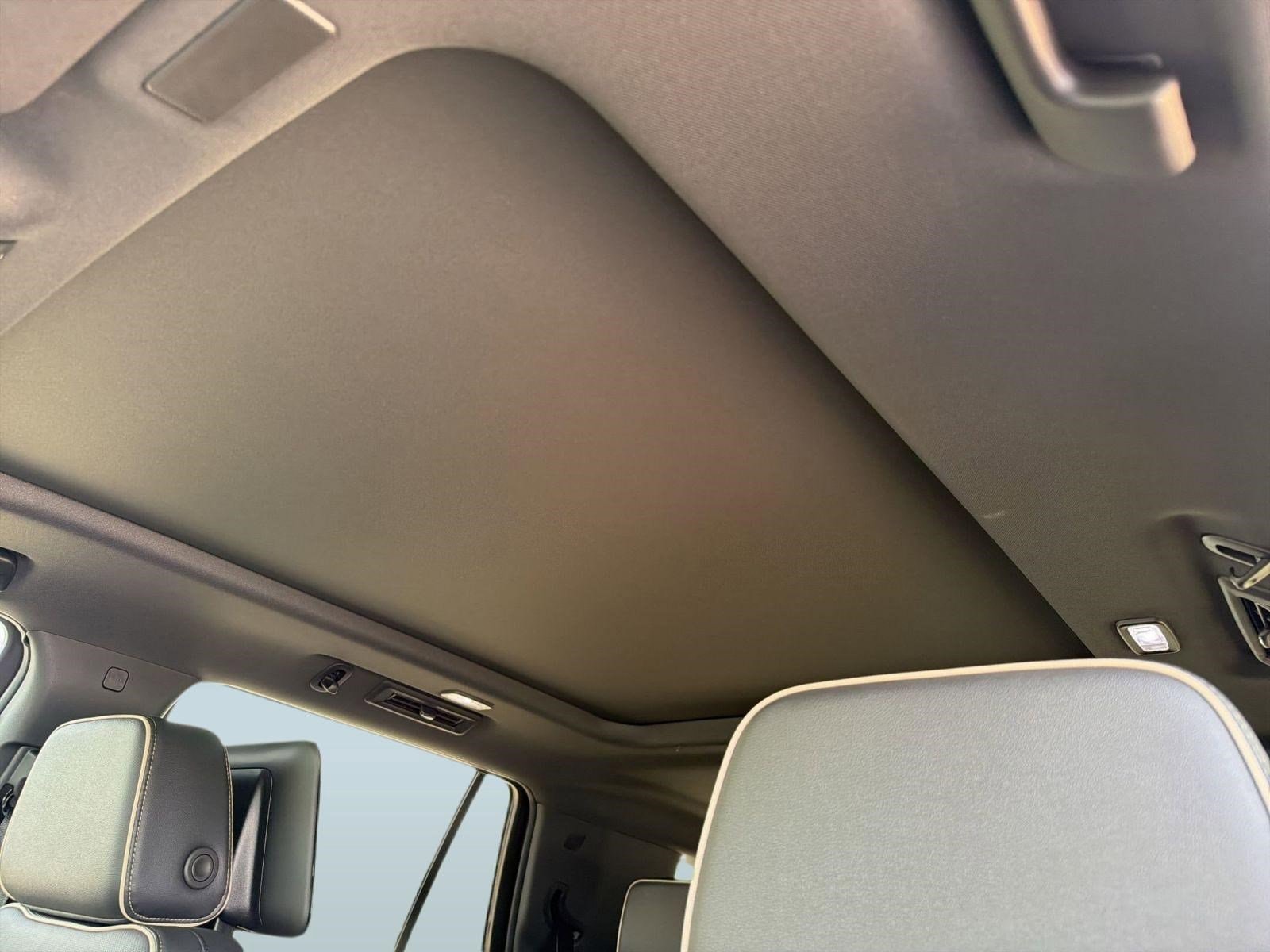 2026 Chevrolet Tahoe Premier - Photo 15