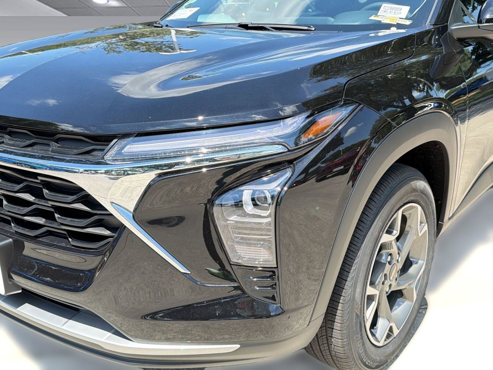 2026 Chevrolet Trax LT - Photo 11