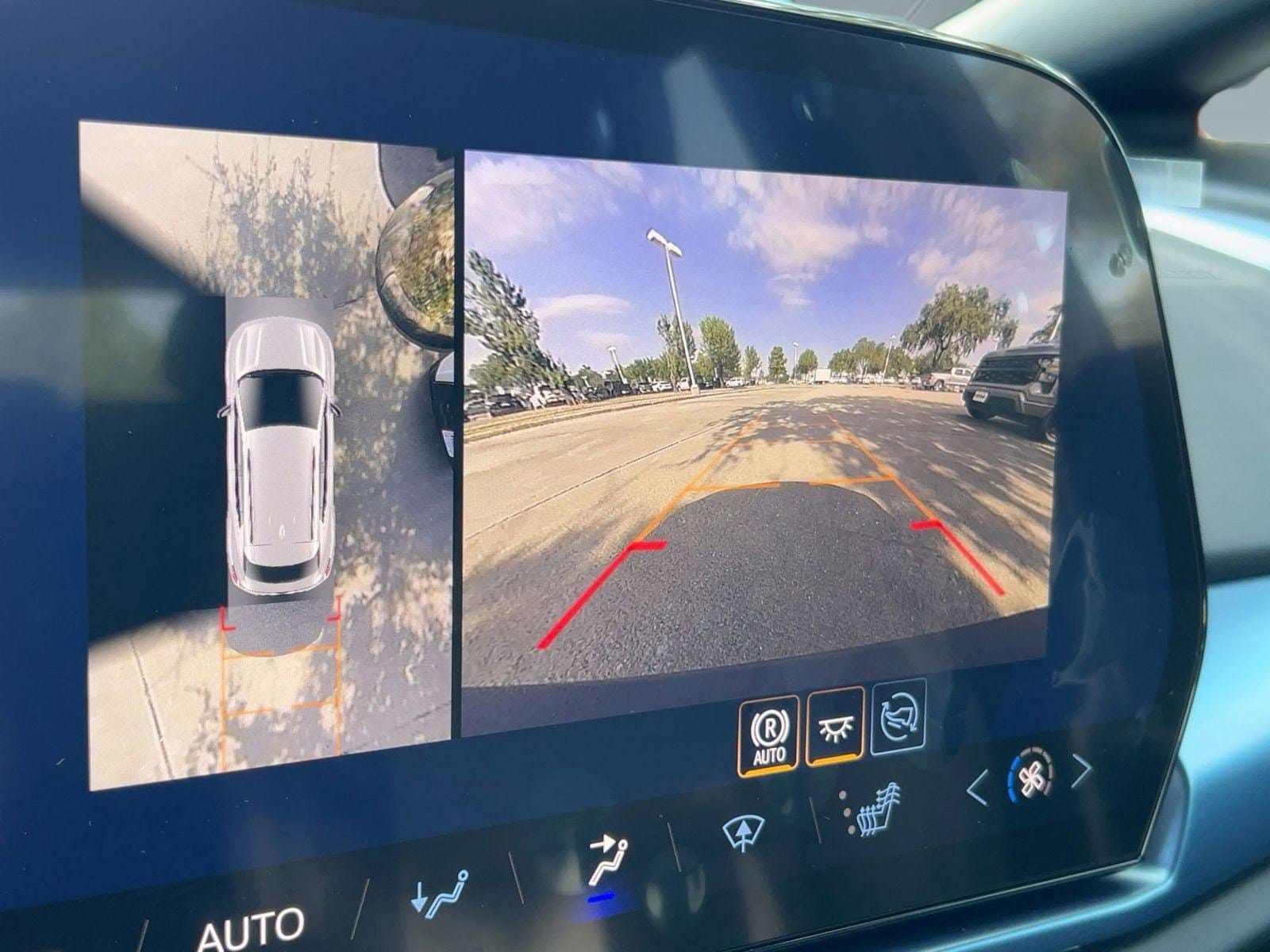 2026 Chevrolet Equinox EV 2LT - Photo 23