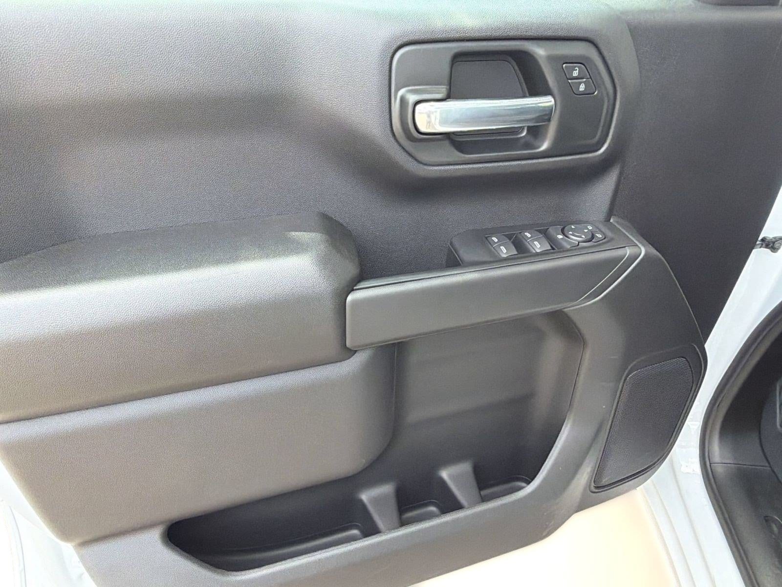 2026 Chevrolet Silverado 1500 Custom - Photo 13