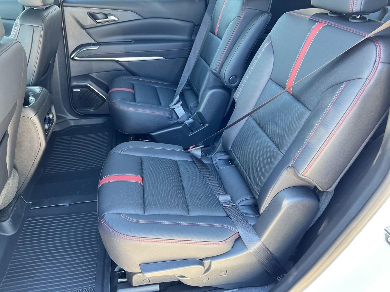 2026 Chevrolet Traverse RS - Photo 14