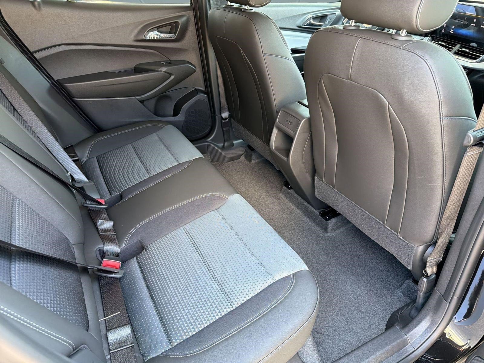 2026 Chevrolet Trax LT - Photo 28