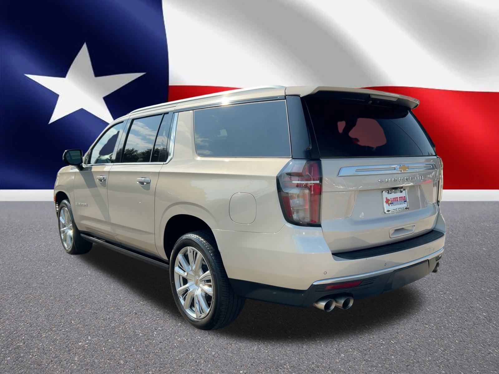 2023 Chevrolet Suburban High Country photo 3