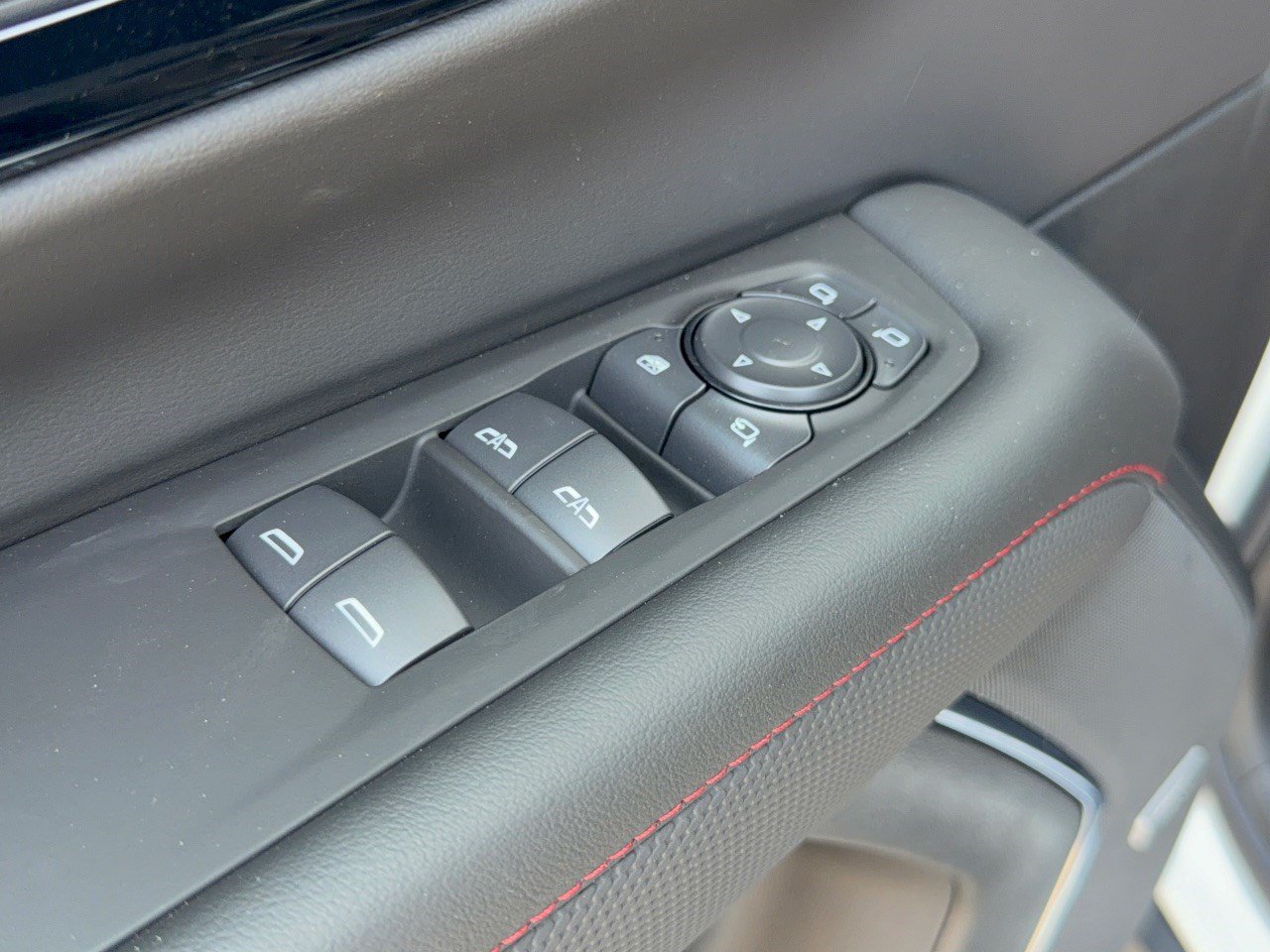2026 Chevrolet Tahoe RST - Photo 15