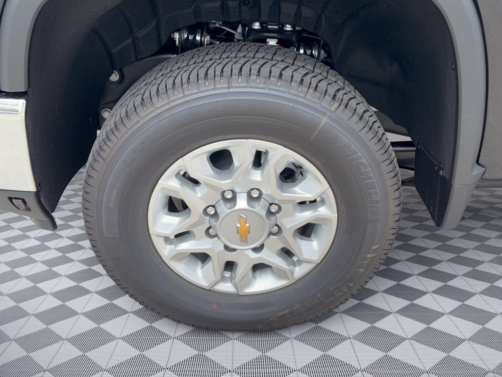 2026 Chevrolet Silverado 2500 HD LTZ - Photo 13