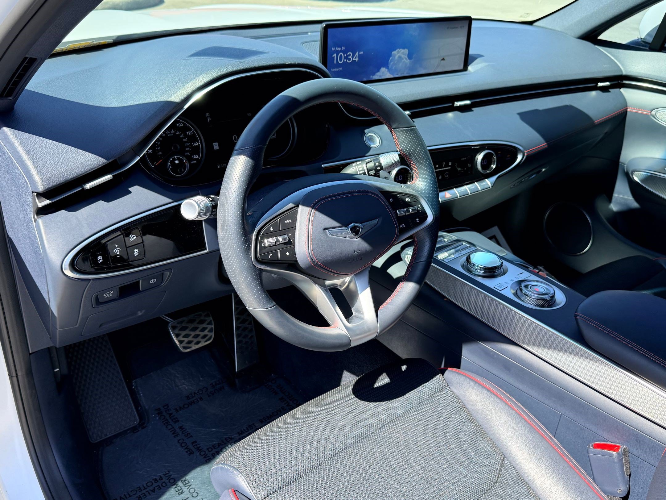 2023 Genesis GV70 3.5T Sport photo 3