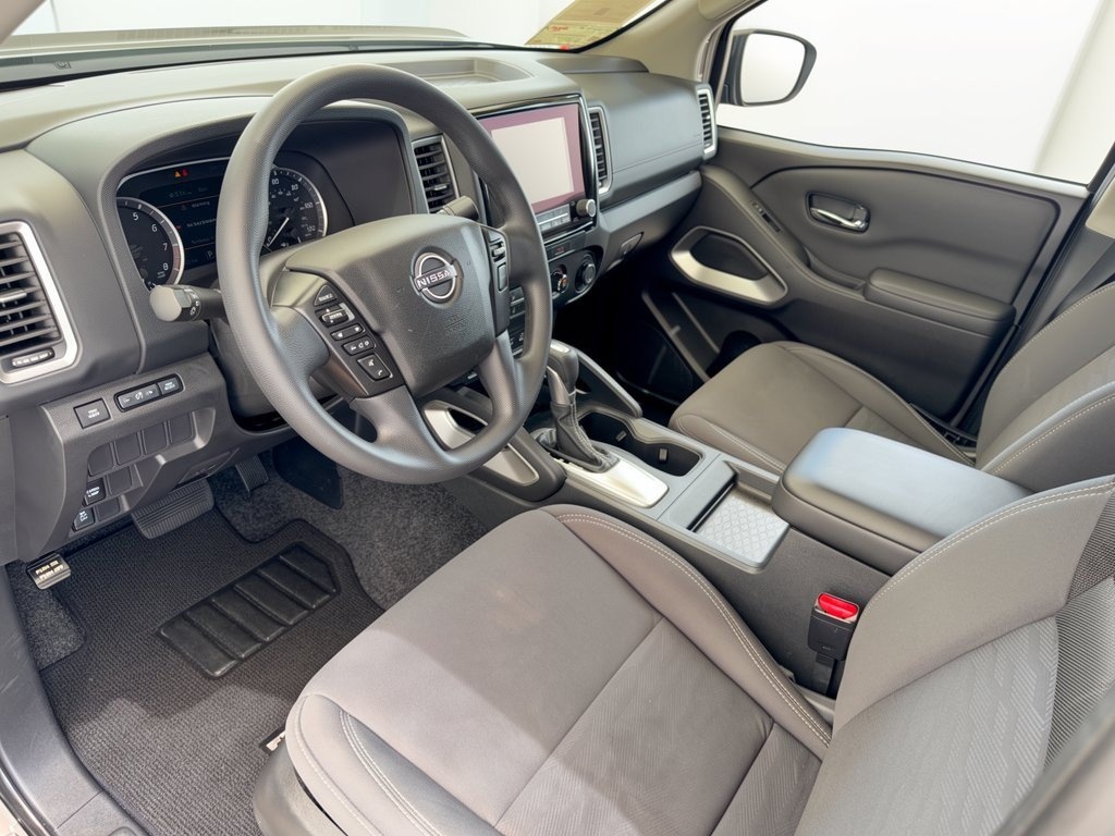 Used 2022 Nissan Frontier Crew Cab SV 4x2 Truck