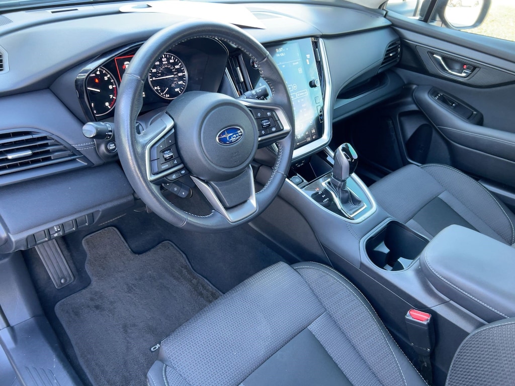 Used 2022 Subaru Outback Premium SUV