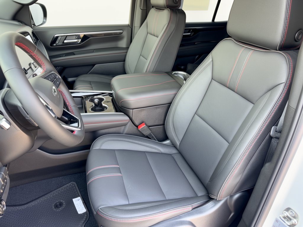 2026 Chevrolet Tahoe RST - Photo 5