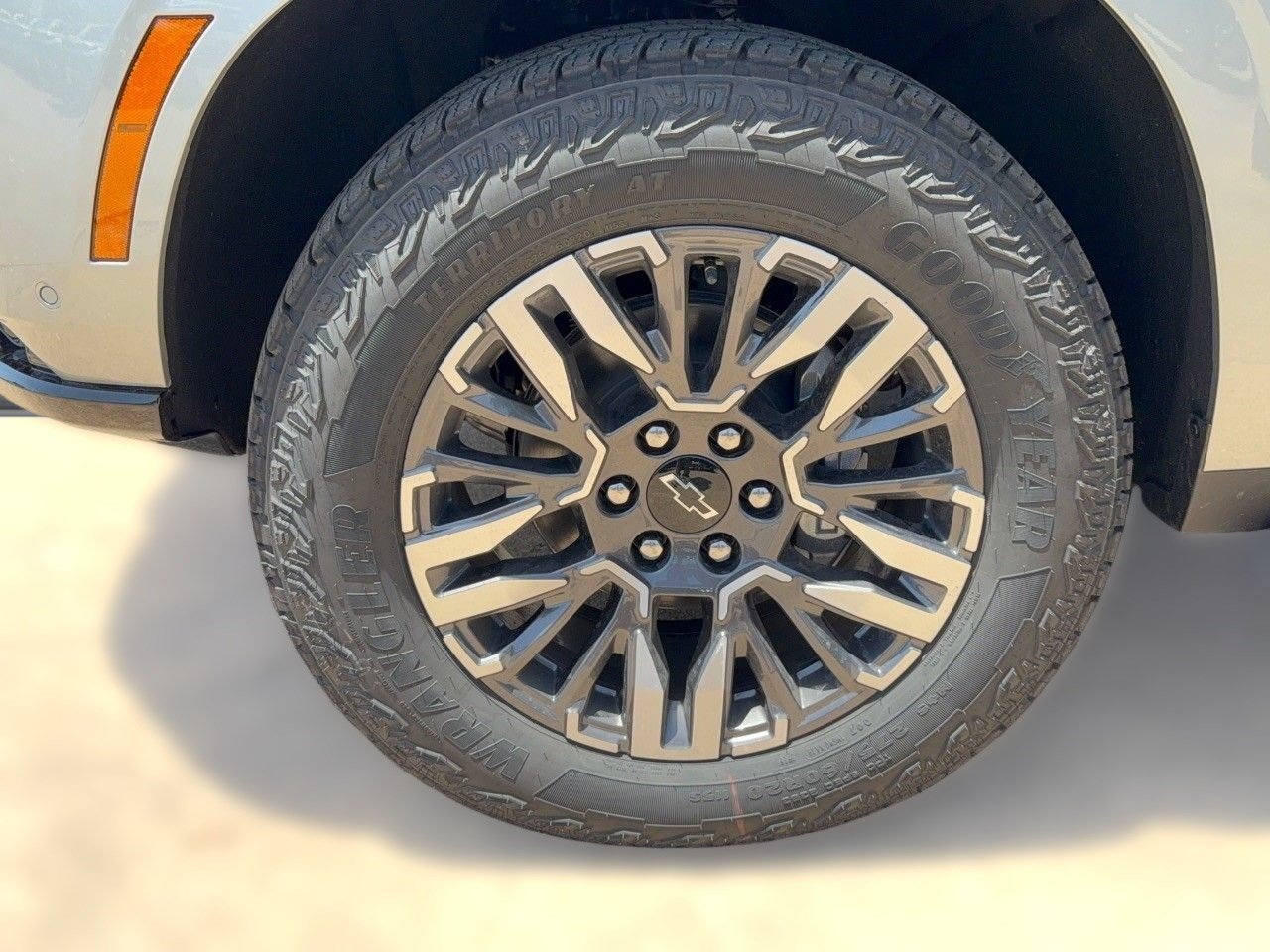 2026 Chevrolet Tahoe Z71 - Photo 13