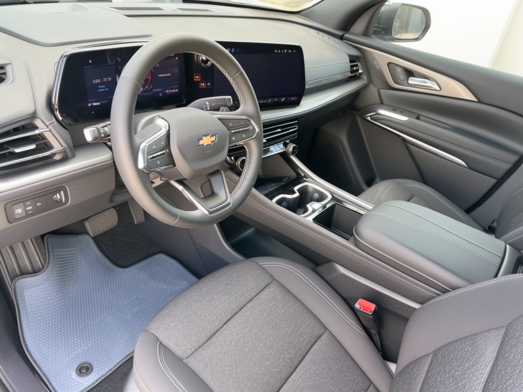 Used 2027 Chevrolet Traverse LT SUV