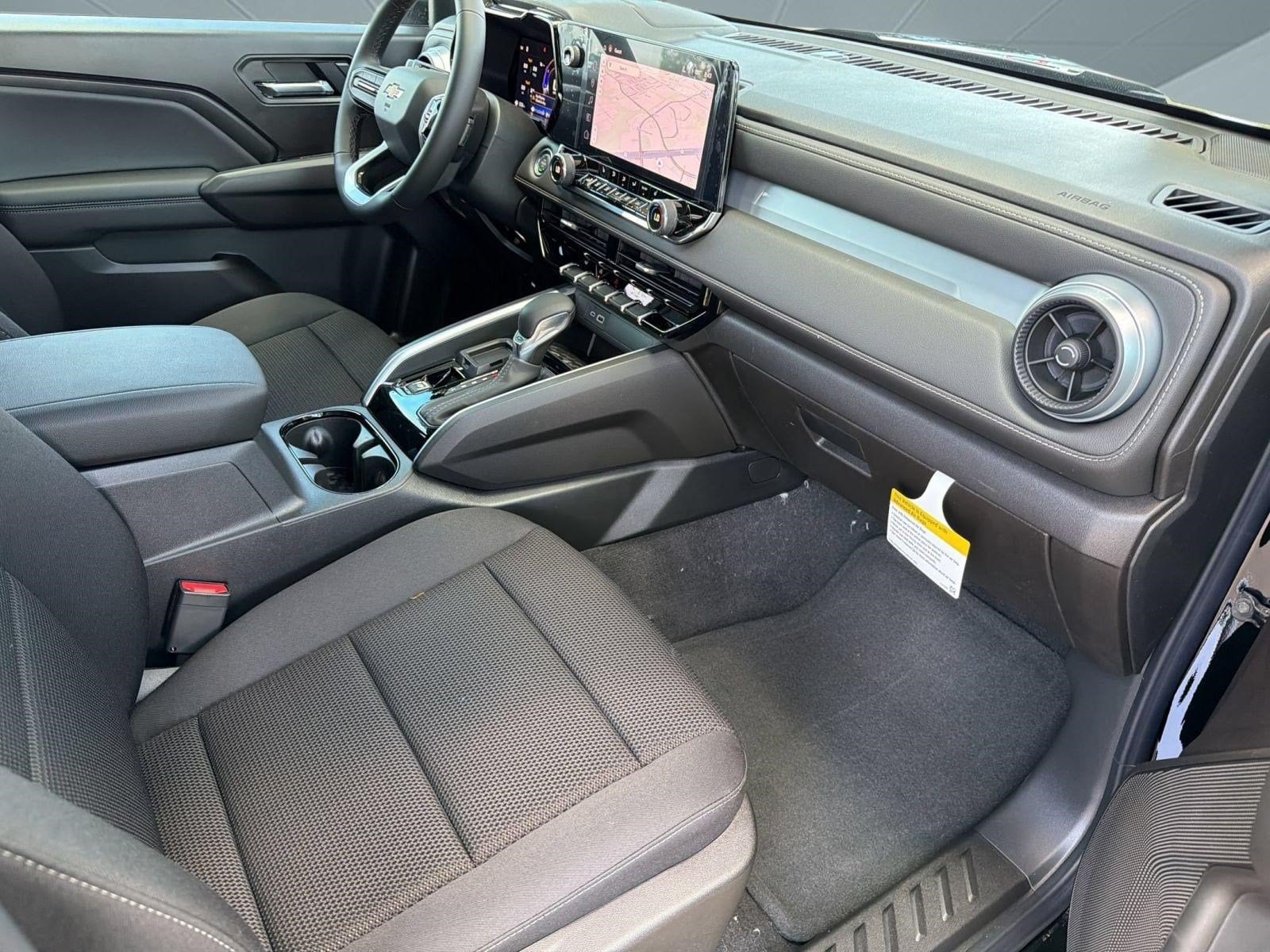 2026 Chevrolet Colorado LT - Photo 31