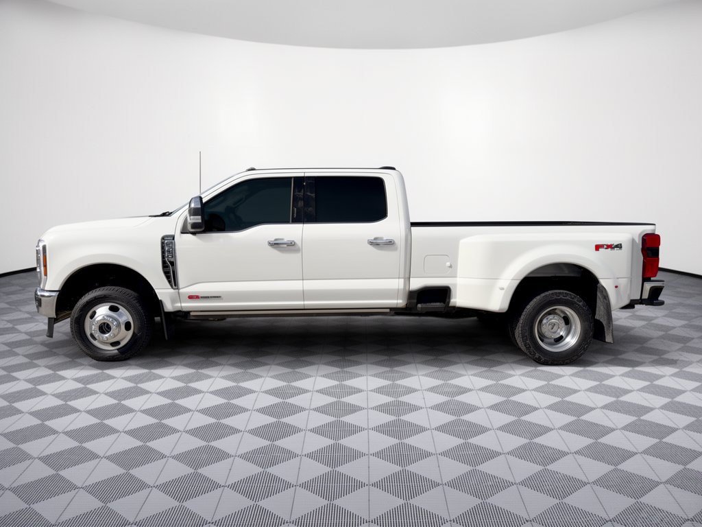 Used 2024 Ford F-350 Lariat Truck