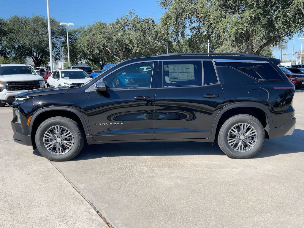 New 2026 Chevrolet Traverse LT SUV