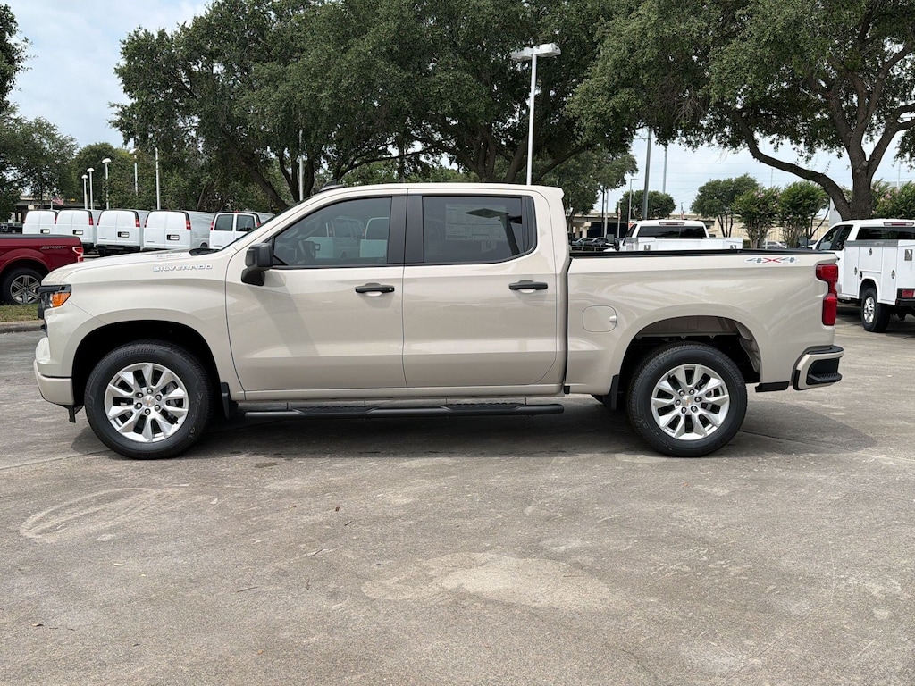 Used 2026 Chevrolet Silverado 1500 Custom Truck