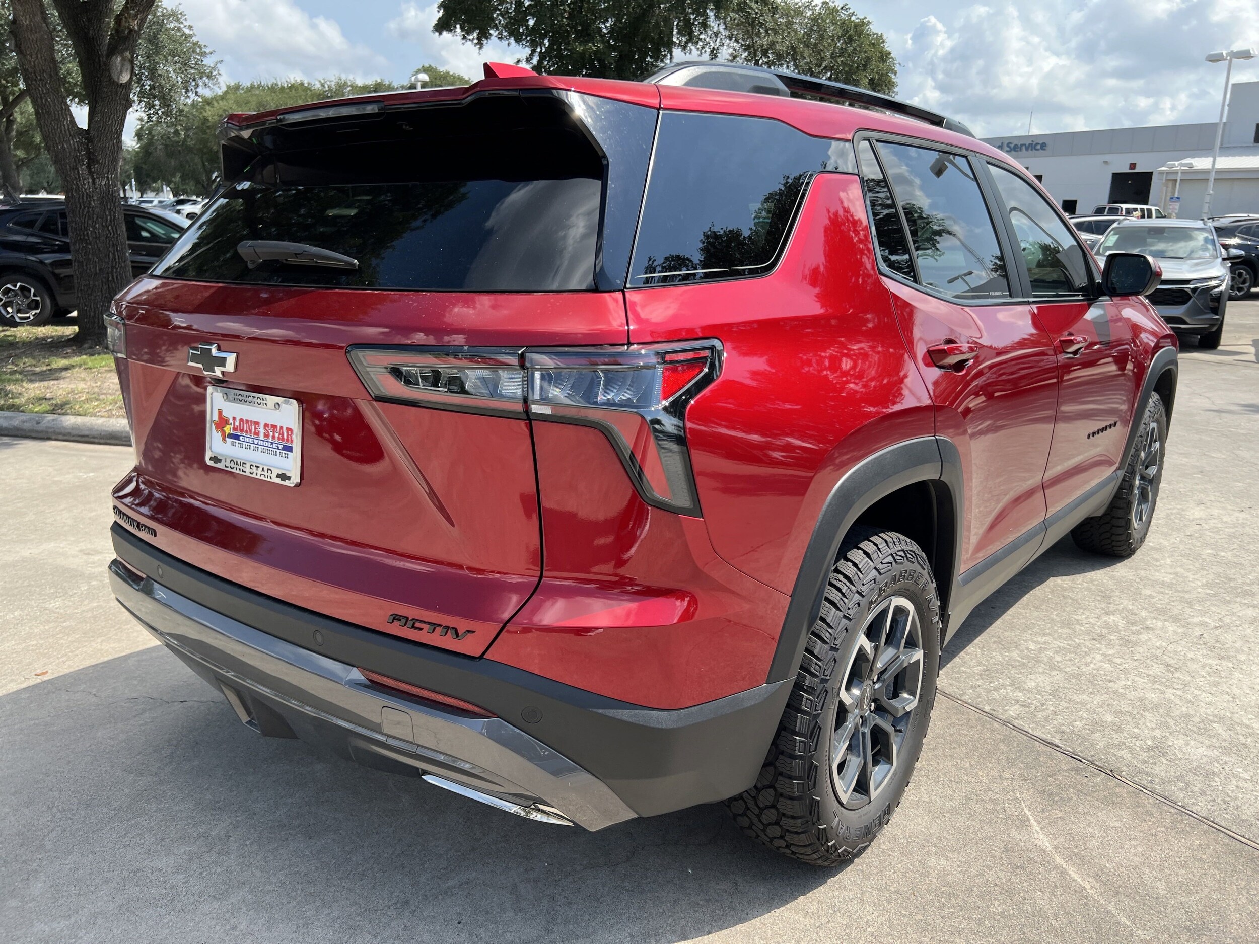 2026 Chevrolet Equinox ACTIV photo 3