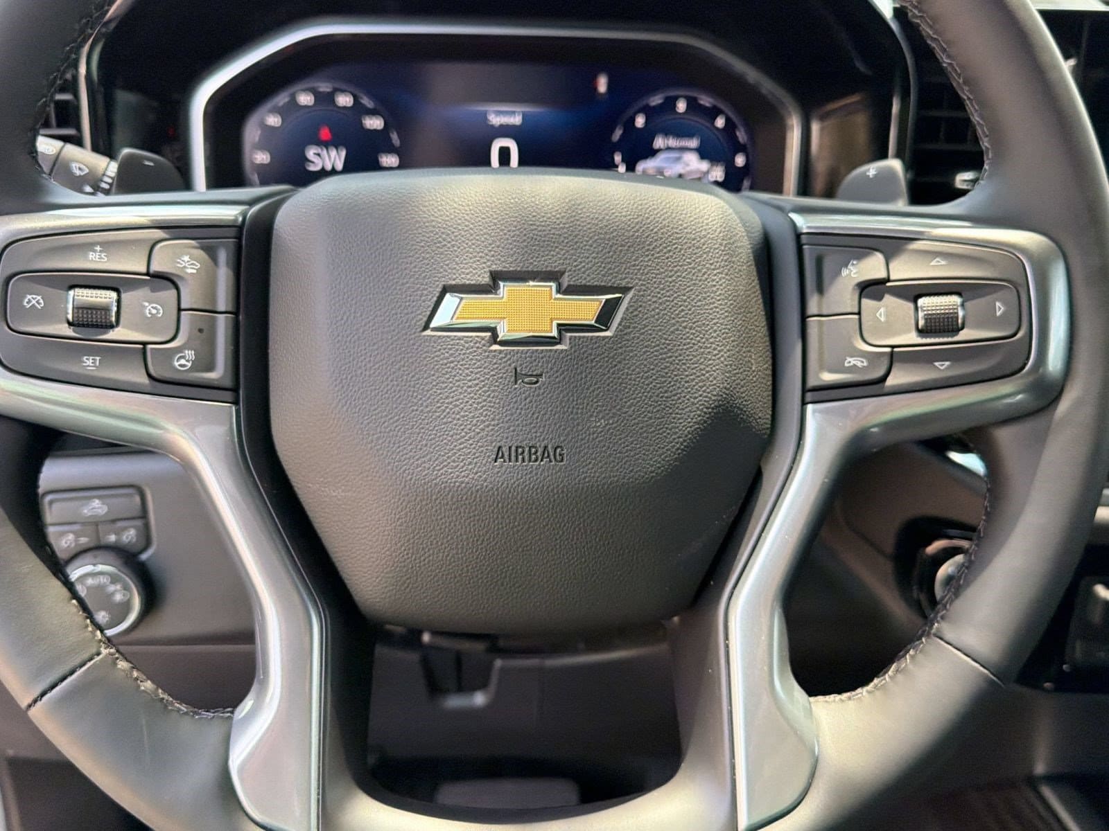2026 Chevrolet Silverado 1500 LT - Photo 10