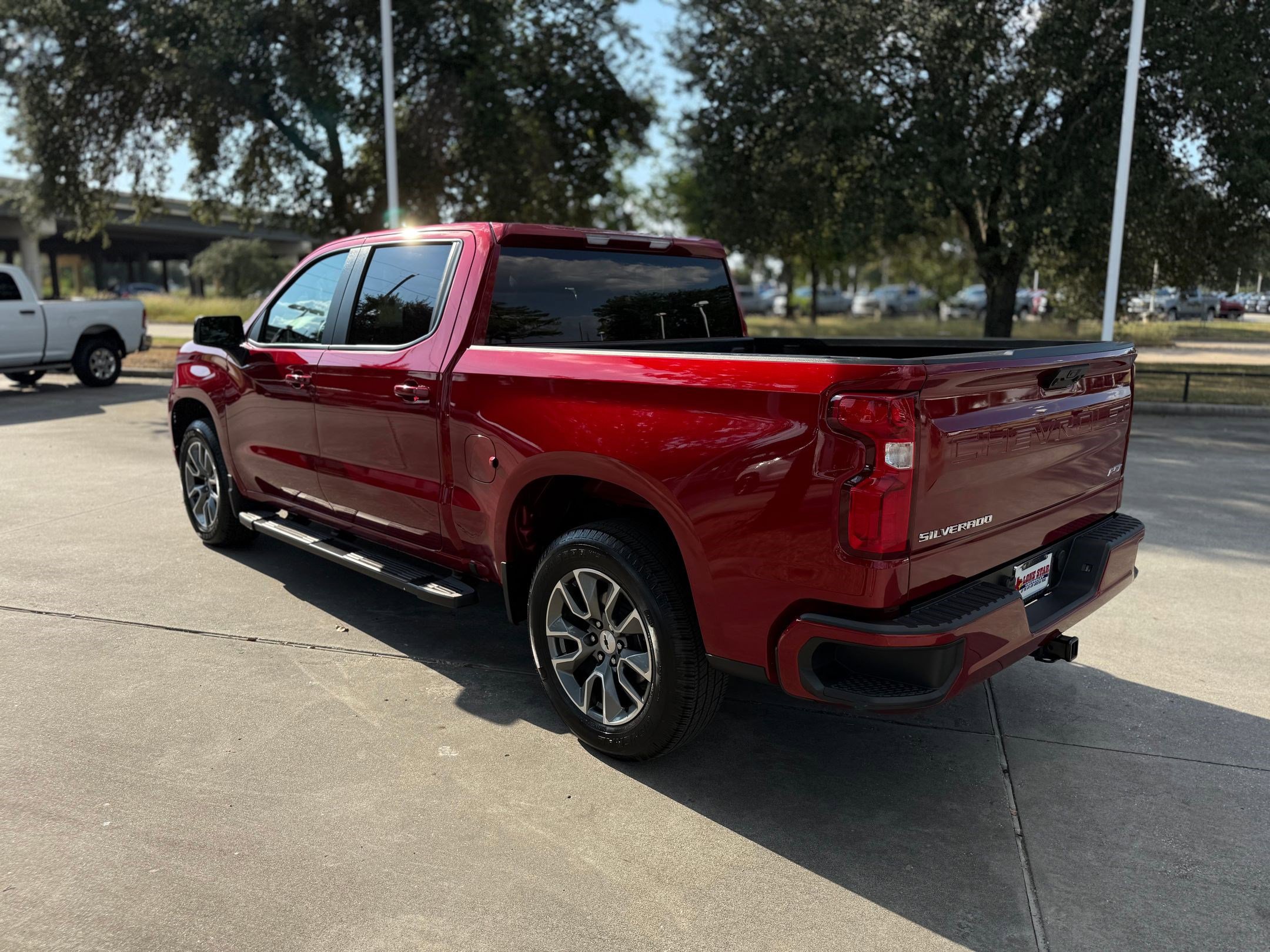 2024 Chevrolet Silverado 1500 RST photo 3