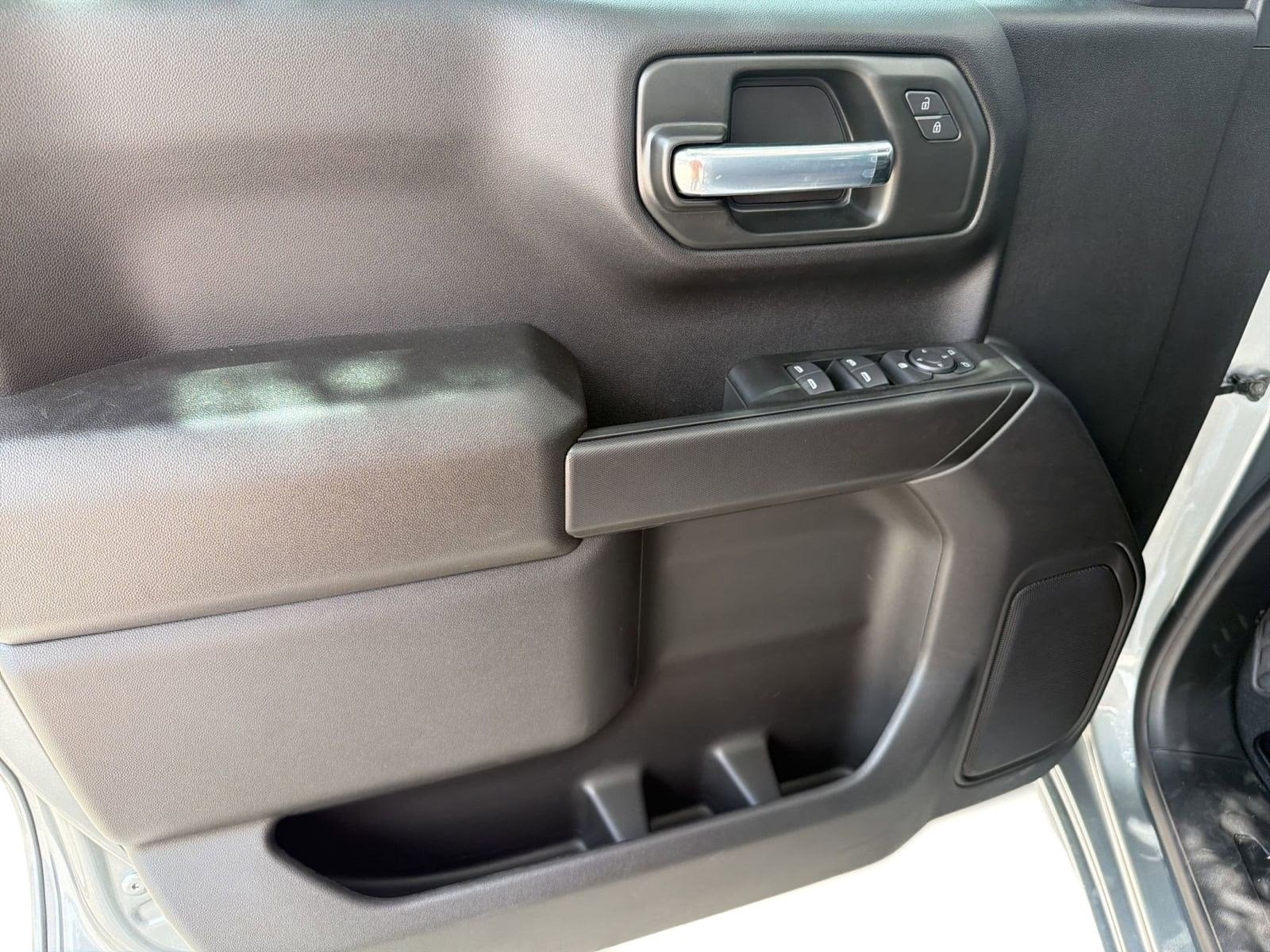 2026 Chevrolet Silverado 1500 Custom - Photo 12