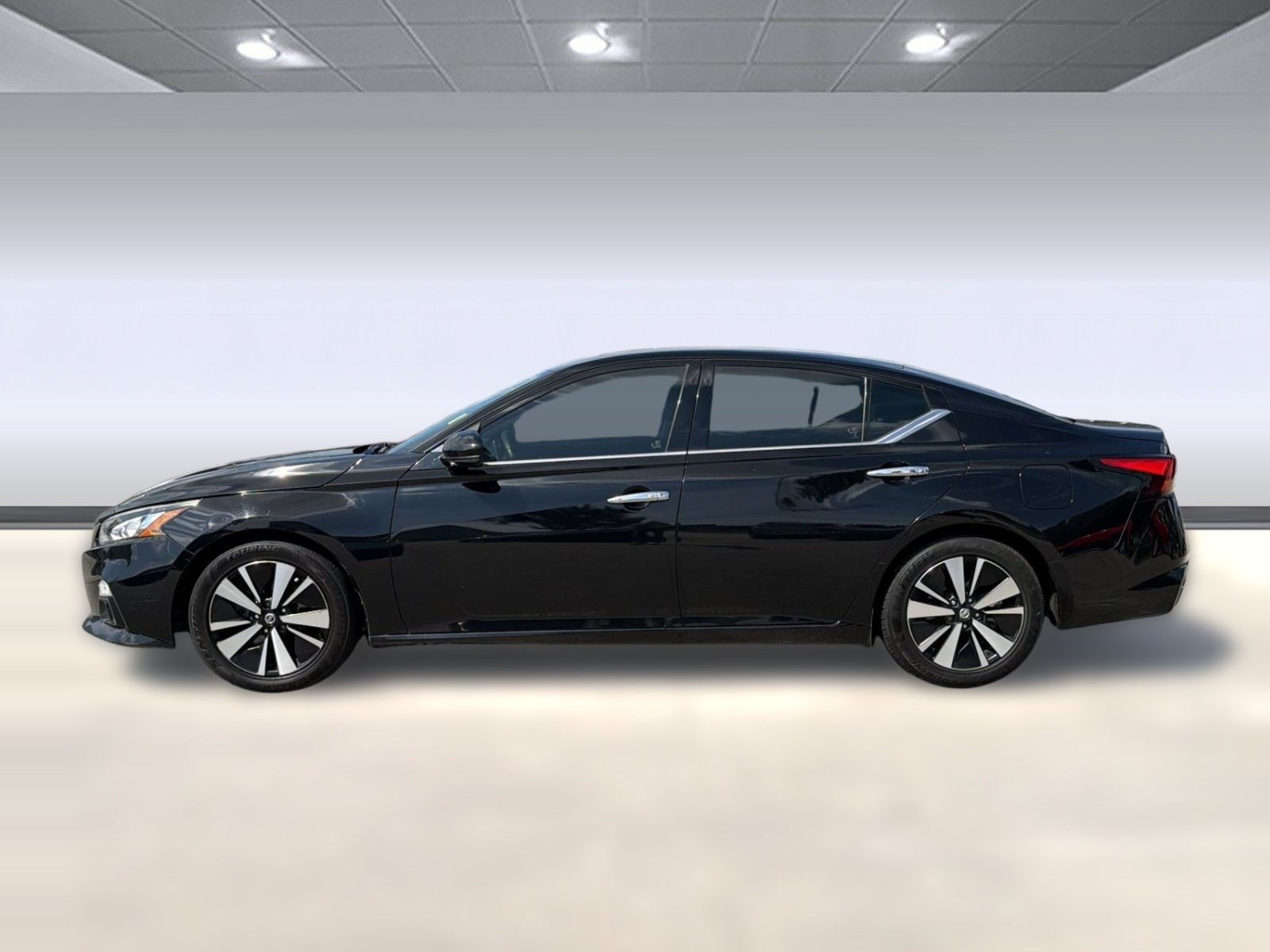 Used 2020 Nissan Altima SL with VIN 1N4BL4EV8LC219597 for sale in Baytown, TX