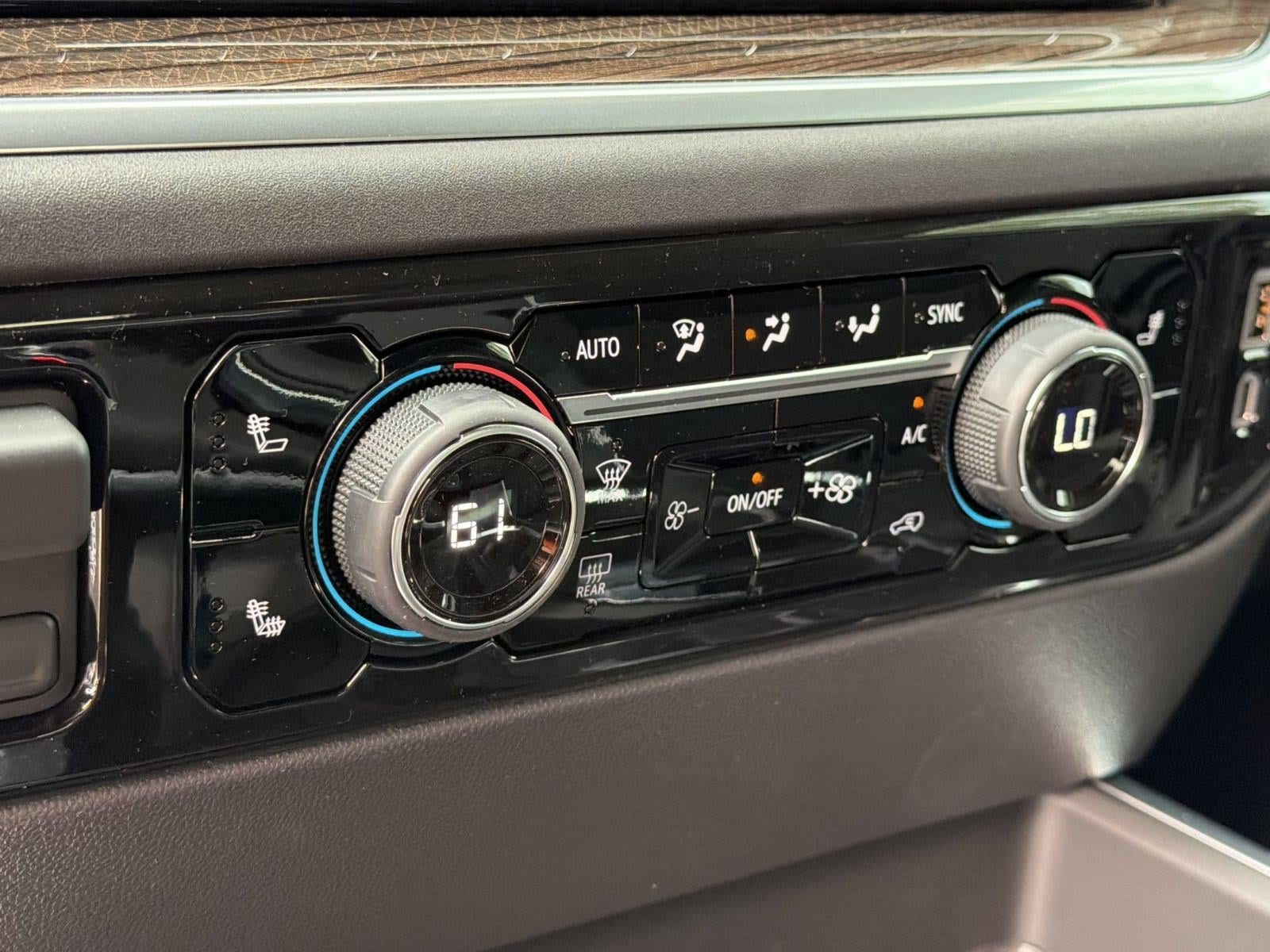 2026 Chevrolet Silverado 1500 LT - Photo 17