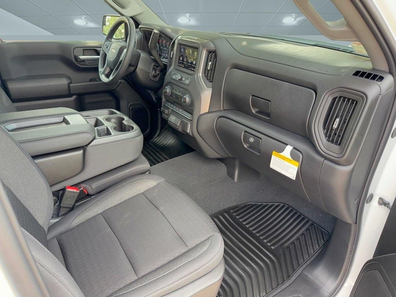 2026 Chevrolet Silverado 1500 Custom - Photo 31