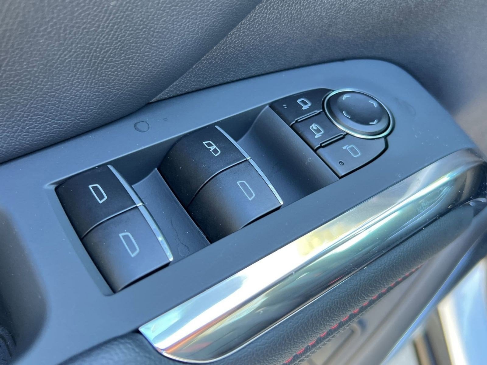 2026 Chevrolet Traverse RS - Photo 18