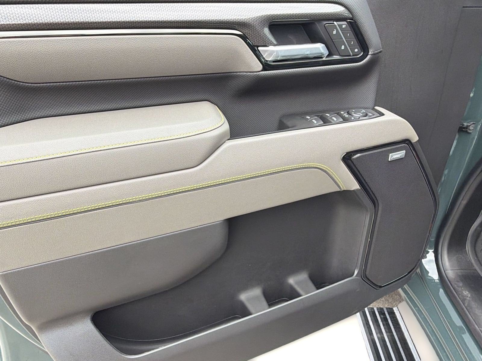 2026 Chevrolet Silverado 2500 HD ZR2 - Photo 12