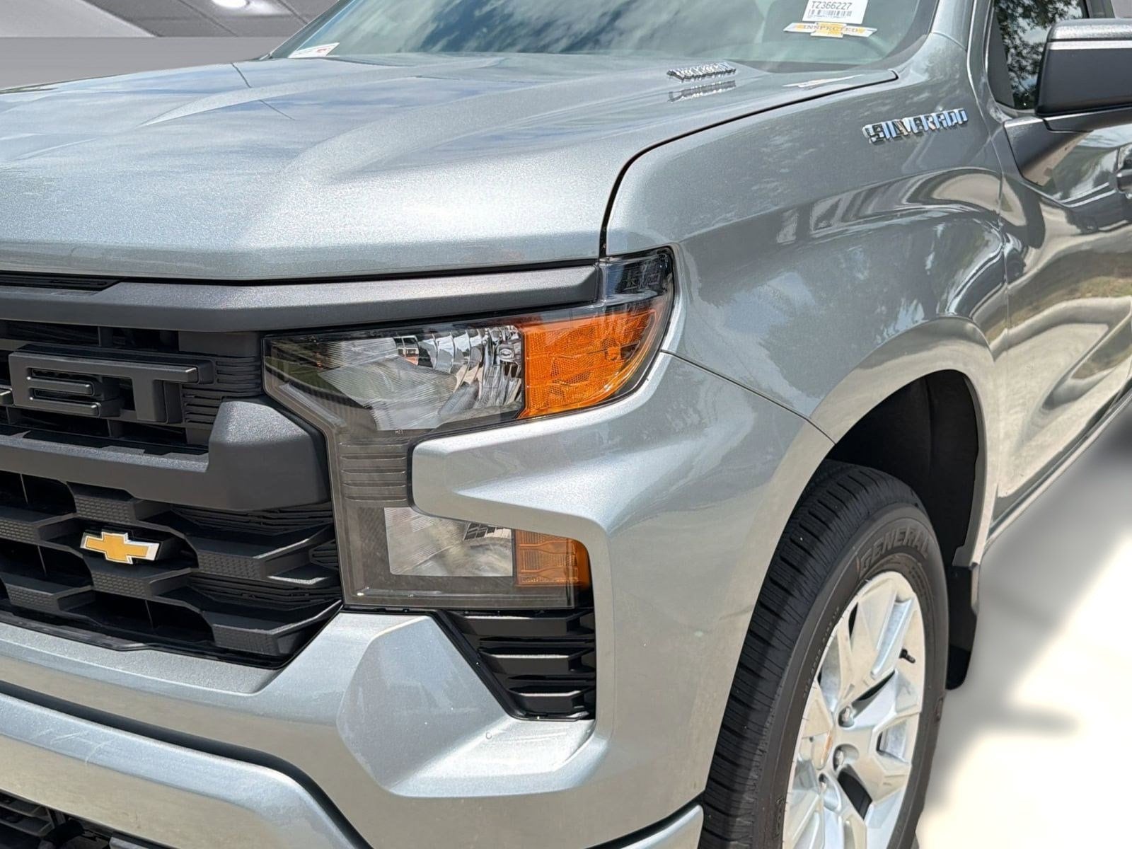2026 Chevrolet Silverado 1500 Custom - Photo 10