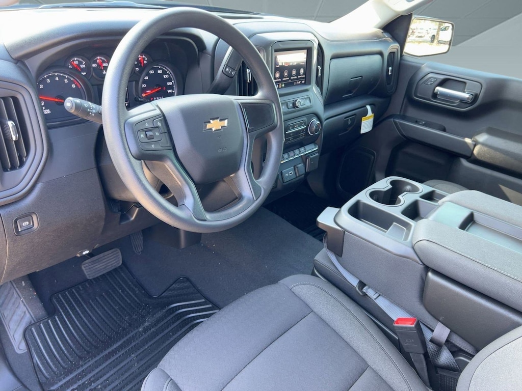 New 2026 Chevrolet Silverado 1500 Custom Truck