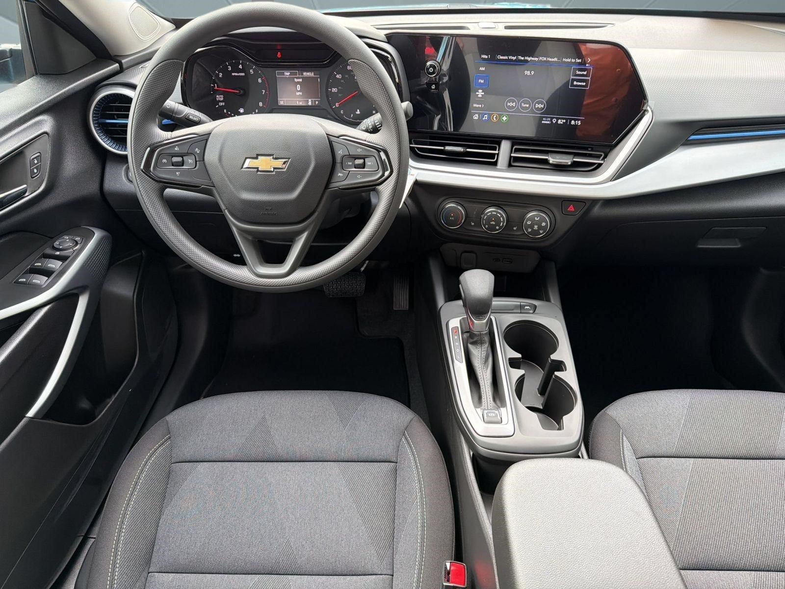 2026 Chevrolet Trax LS - Photo 29