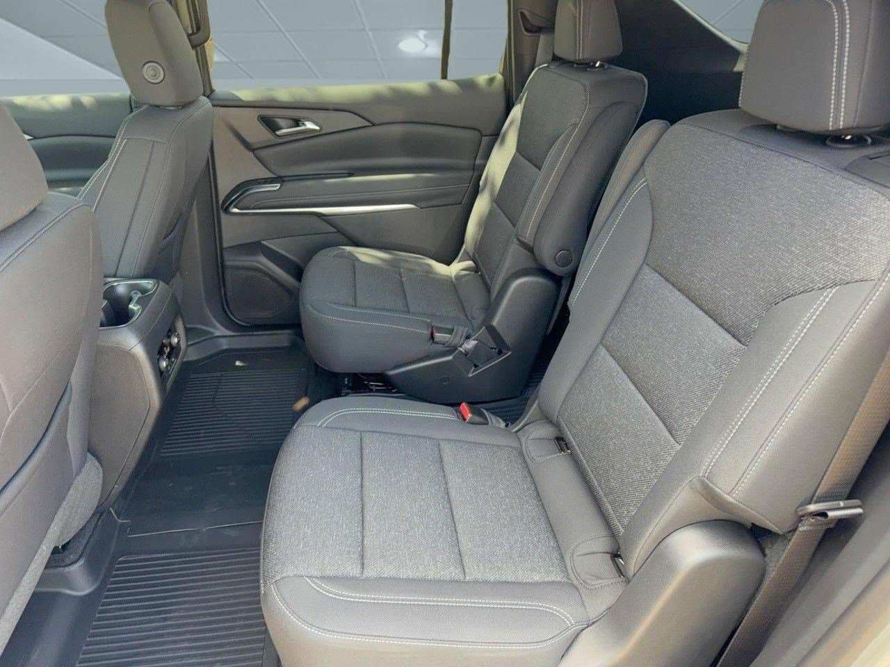 2026 Chevrolet Traverse LT - Photo 25
