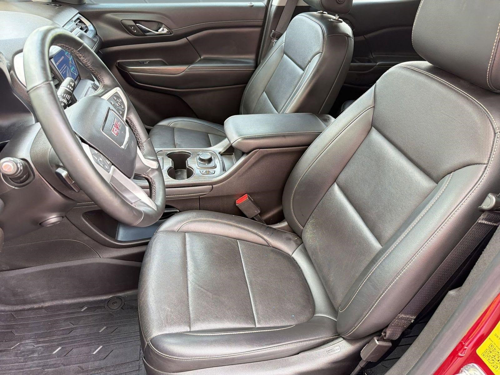 Acadia SLT SUV