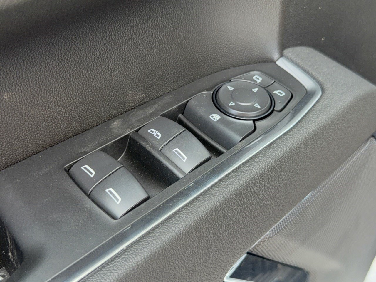 2026 Chevrolet Silverado 1500 LT Trail Boss - Photo 15