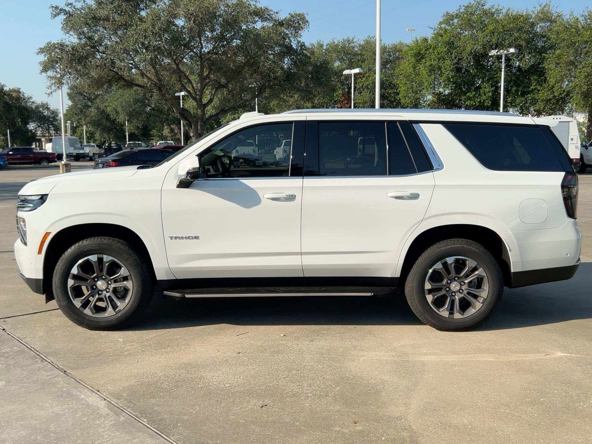 2026 Chevrolet Tahoe LT photo 2