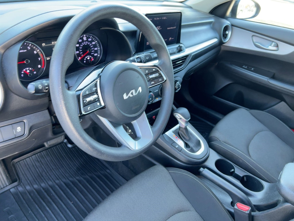 Used 2024 Kia Forte LXS