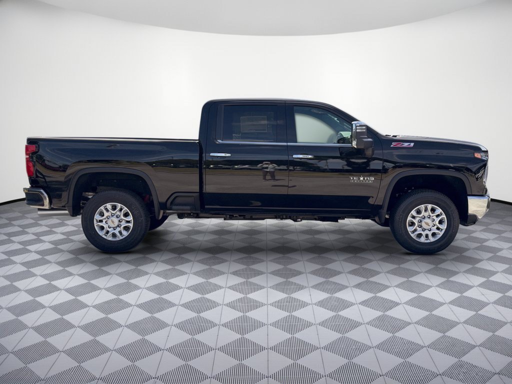 2026 Chevrolet Silverado 2500 HD LTZ - Photo 8