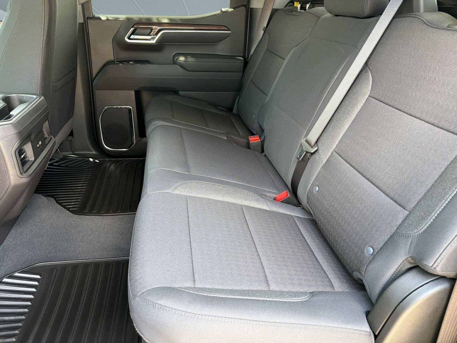 2026 Chevrolet Silverado 1500 LT - Photo 21