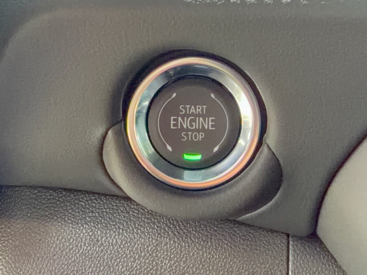 2026 Chevrolet Suburban LT - Photo 20