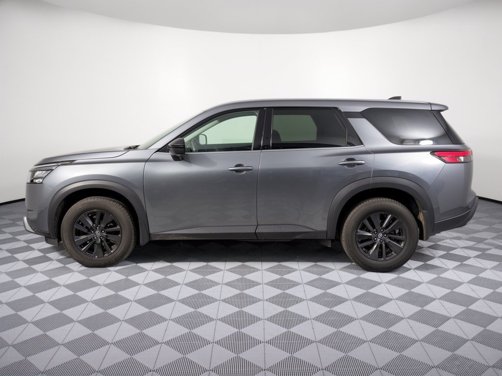 Used 2024 Nissan Pathfinder S 4WD SUV