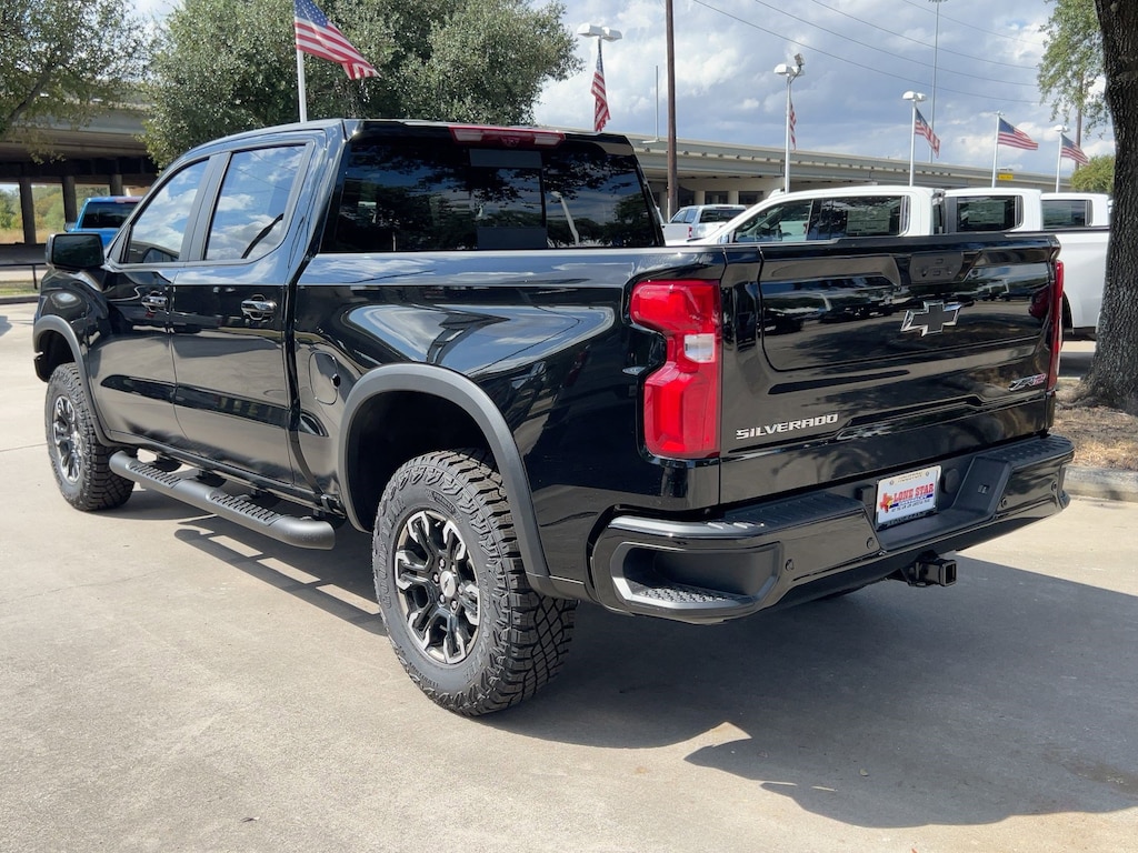 New 2026 Chevrolet Silverado 1500 ZR2 Truck