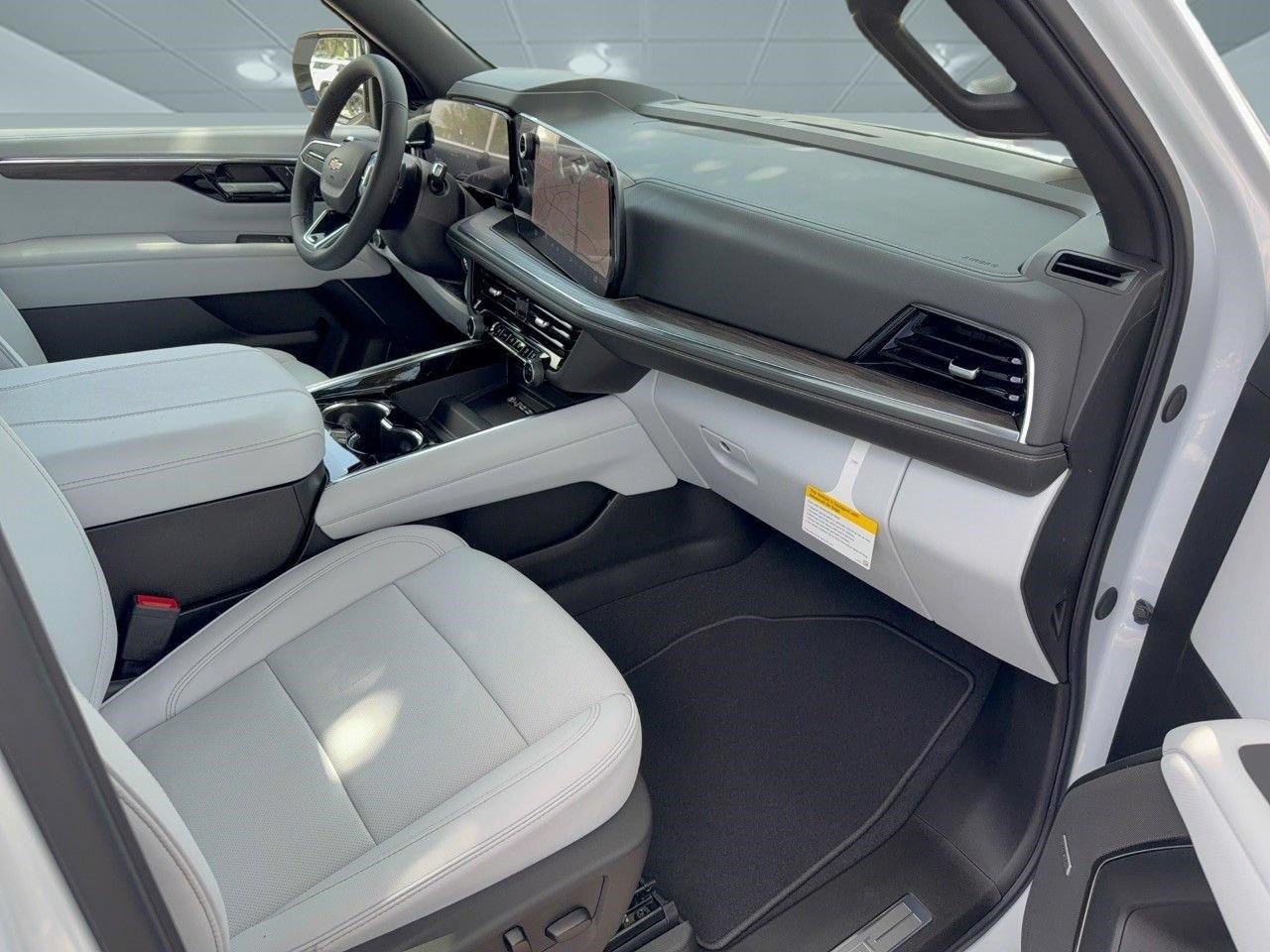 2026 Chevrolet Tahoe Premier - Photo 35