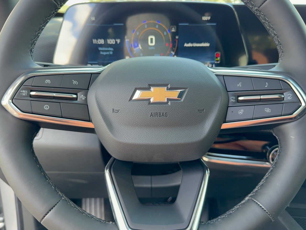 2027 Chevrolet Equinox LT - Photo 10