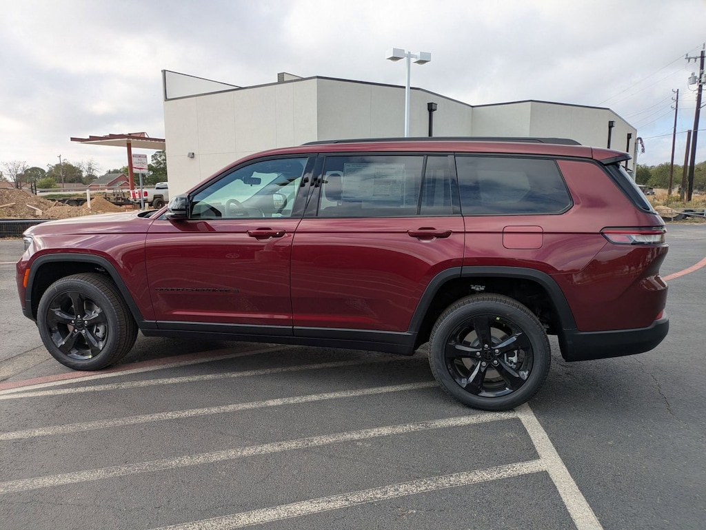 New 2025 Jeep Grand Cherokee L LIMITED 4X2 Sport Utility