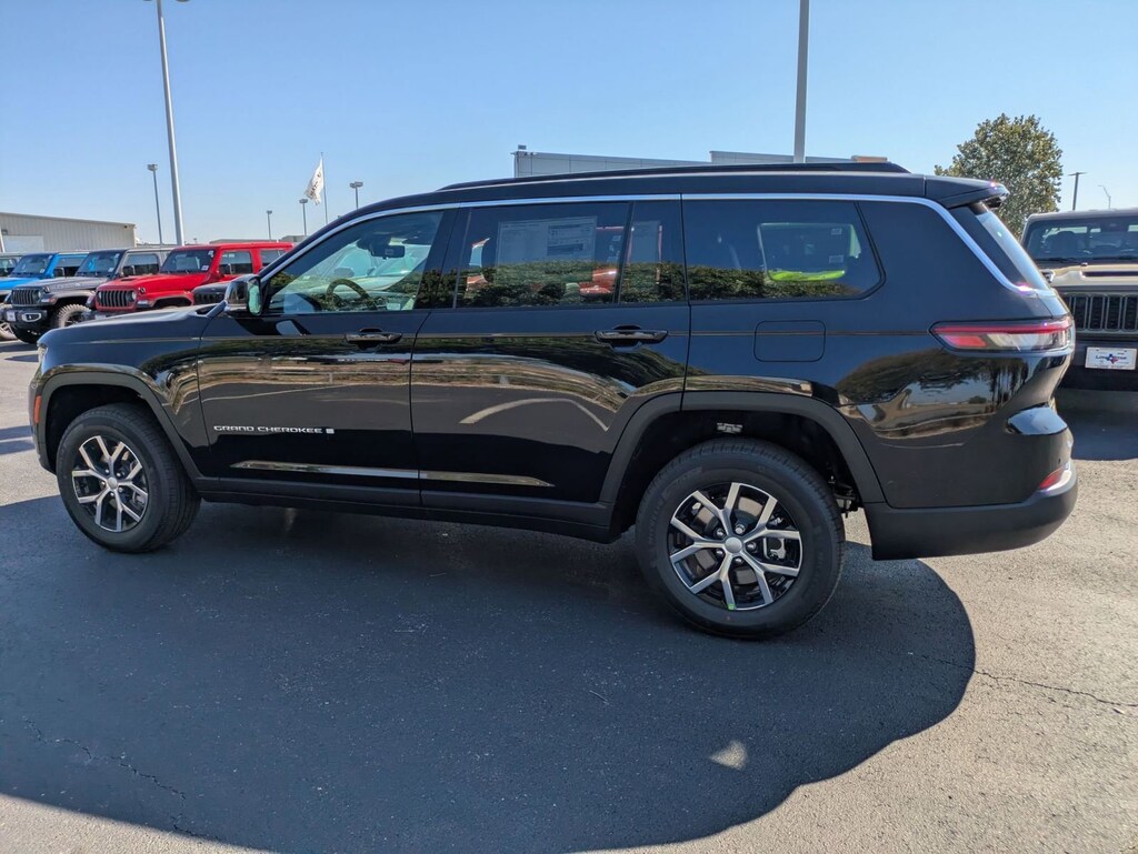 New 2025 Jeep Grand Cherokee L LIMITED 4X2 Sport Utility
