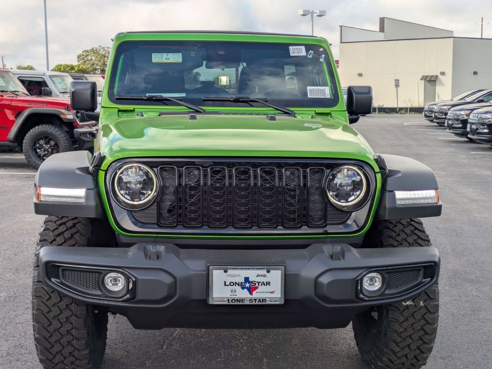 2025 Jeep Wrangler 4-Door Willys - Photo 8