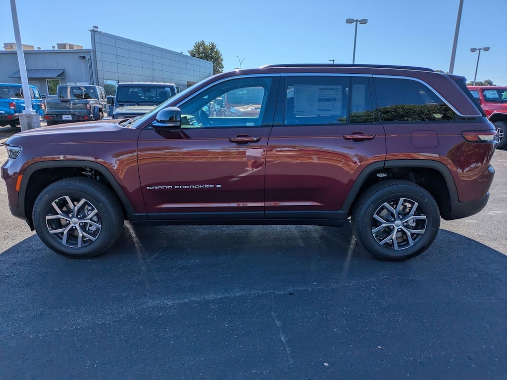 New 2025 Jeep Grand Cherokee LIMITED 4X2 Sport Utility