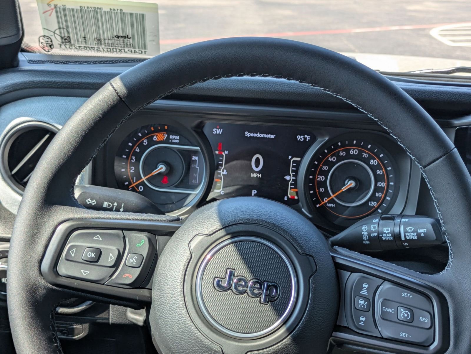 2025 Jeep Wrangler 4-Door Willys - Photo 18